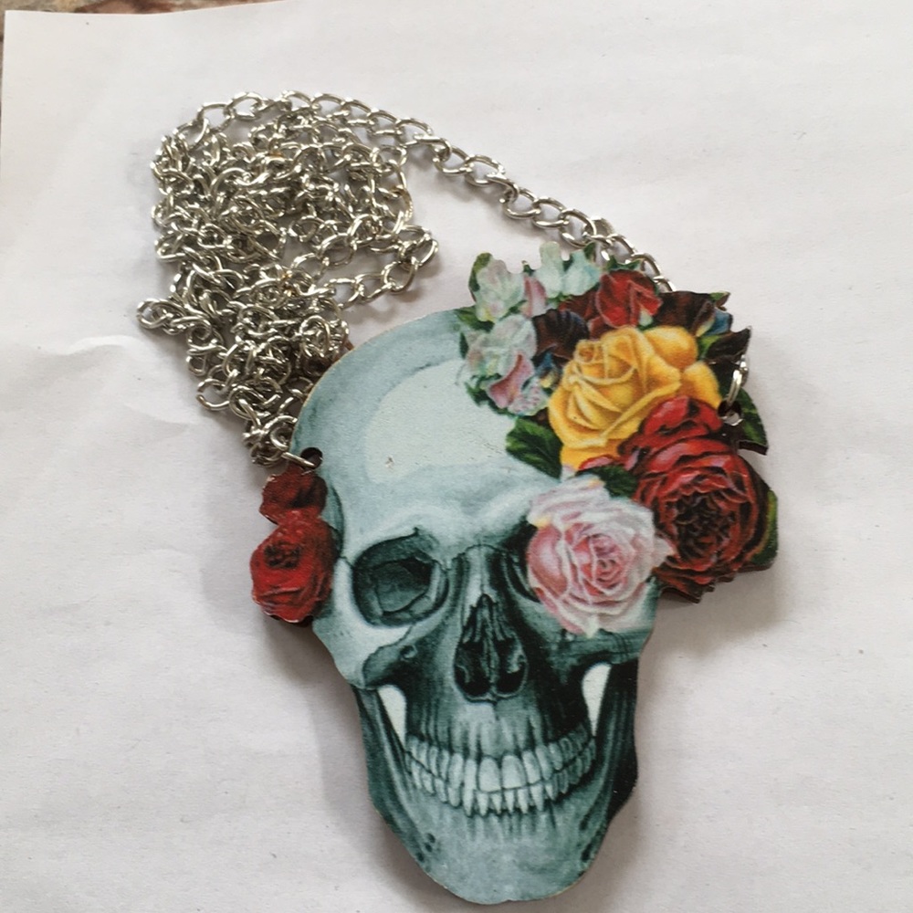 Skeleton necklace